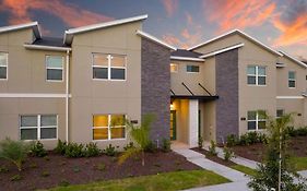 Marvelous 4Bd W Pool Close To Disney At Storey Lake 2629